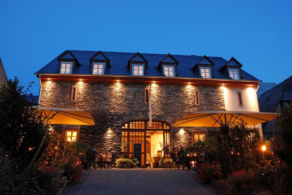 Juffer Flair Restaurant Gaestehaus Brauneberg Zewnętrze zdjęcie